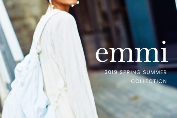 Yoga Puravida プラヴィダ ヨガマガジン